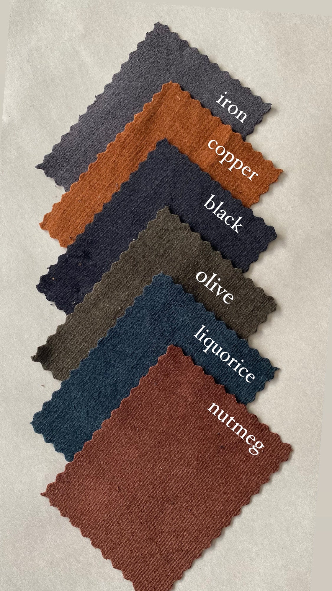 The Dungaree Shorts - Corduroy 21 Wale