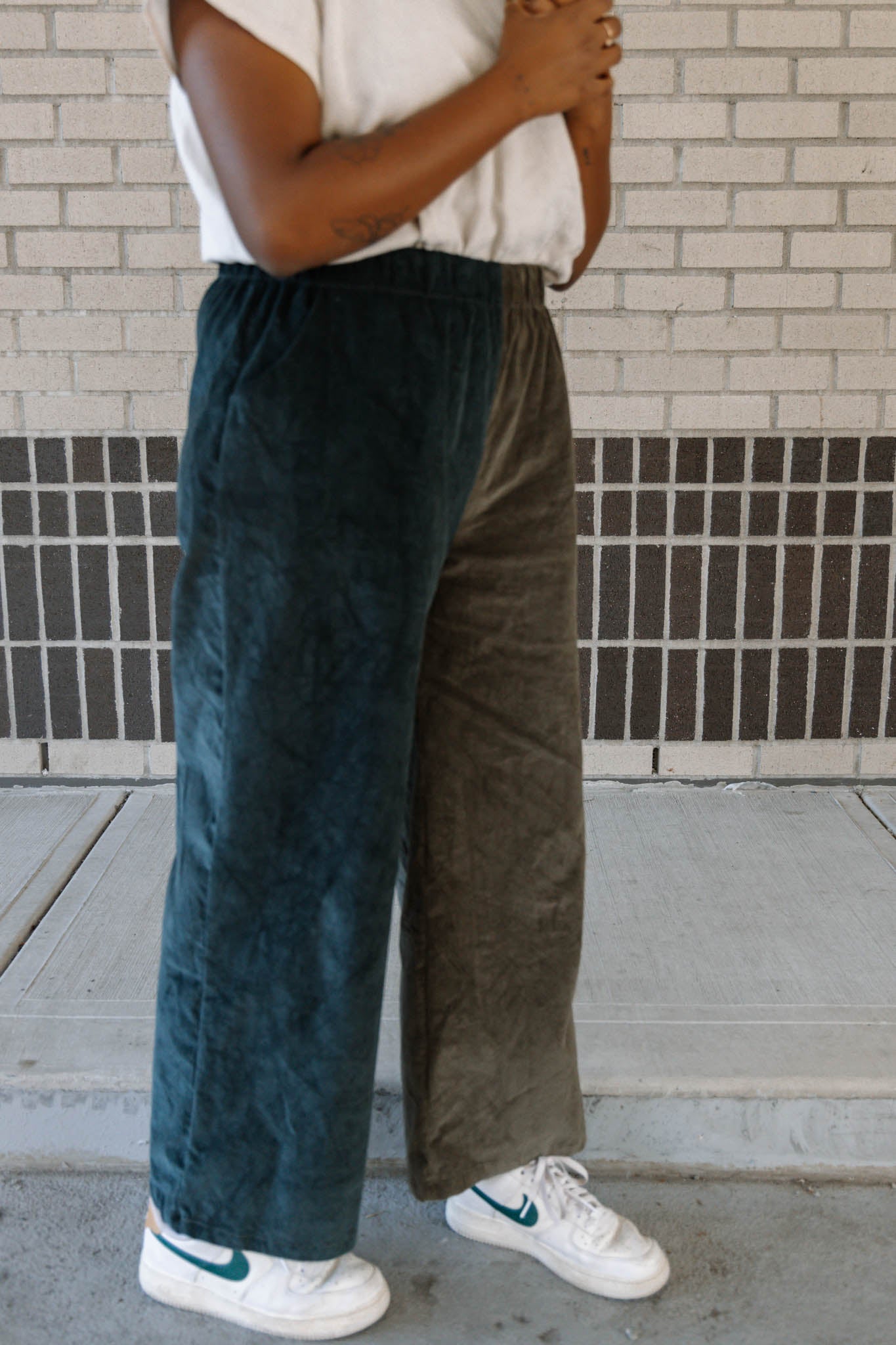 The Belle - Wide Leg Slacks - Corduroy 21 Wale