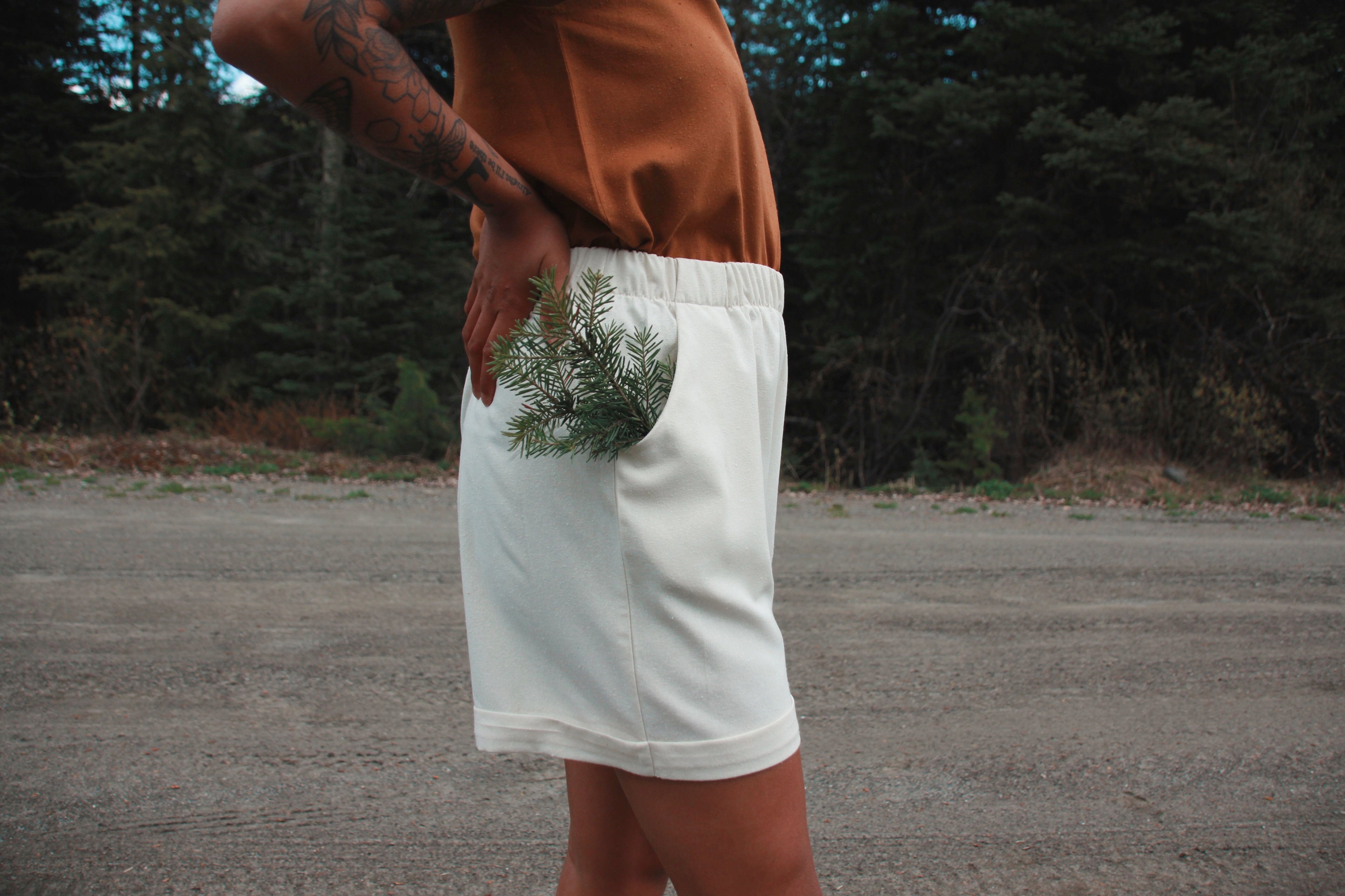 The Cuff Shorts - Raw Silk
