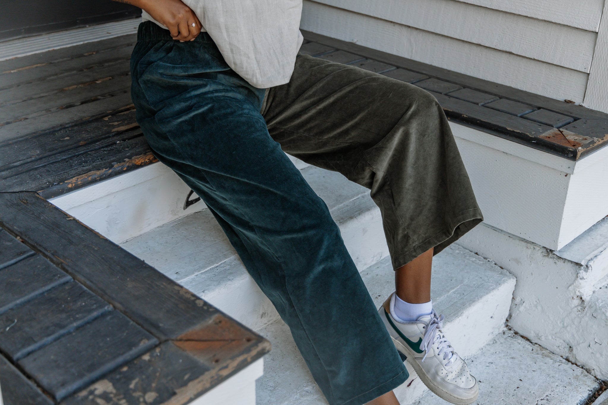 The Belle - Wide Leg Slacks - Corduroy 21 Wale