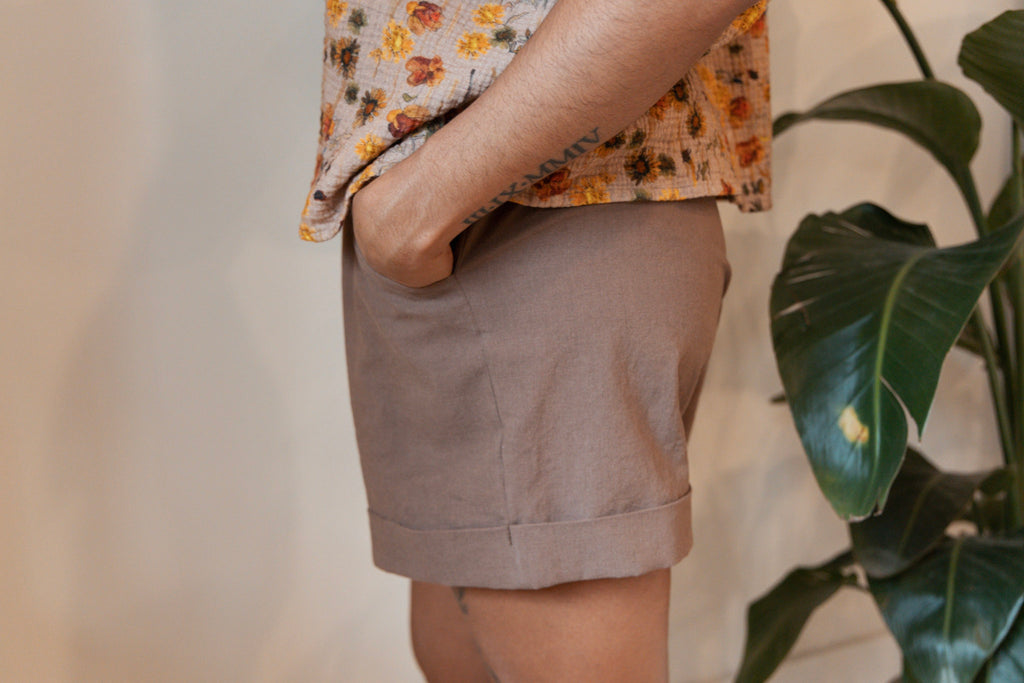 The Cuff Shorts Linen Organic Cotton