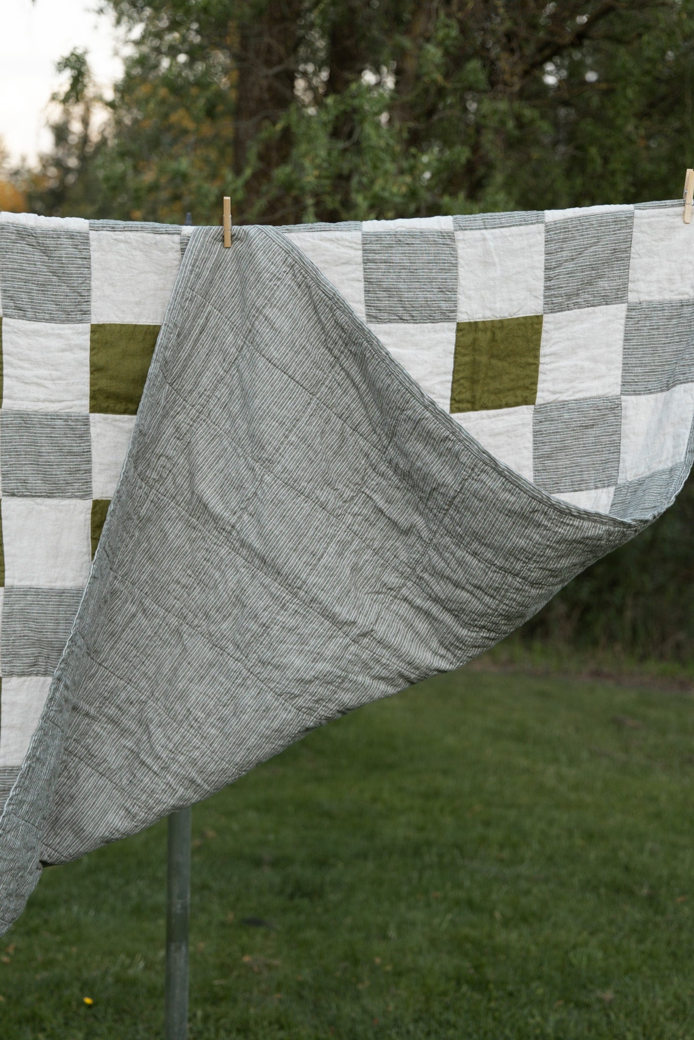 Adventure Quilt, Sage Stripe