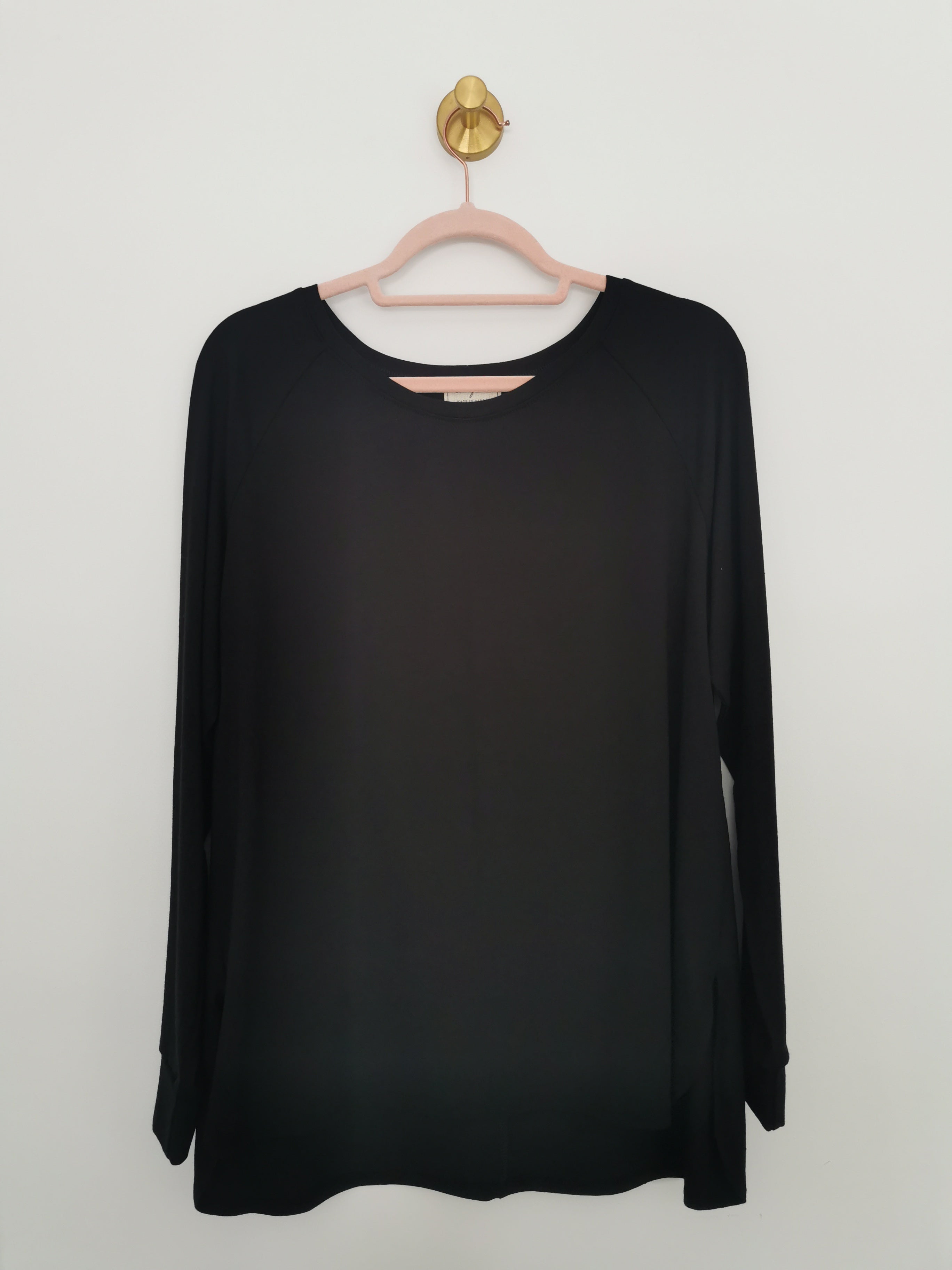 Marketplace - 2X - Black Cotton Knit - Raglan Top