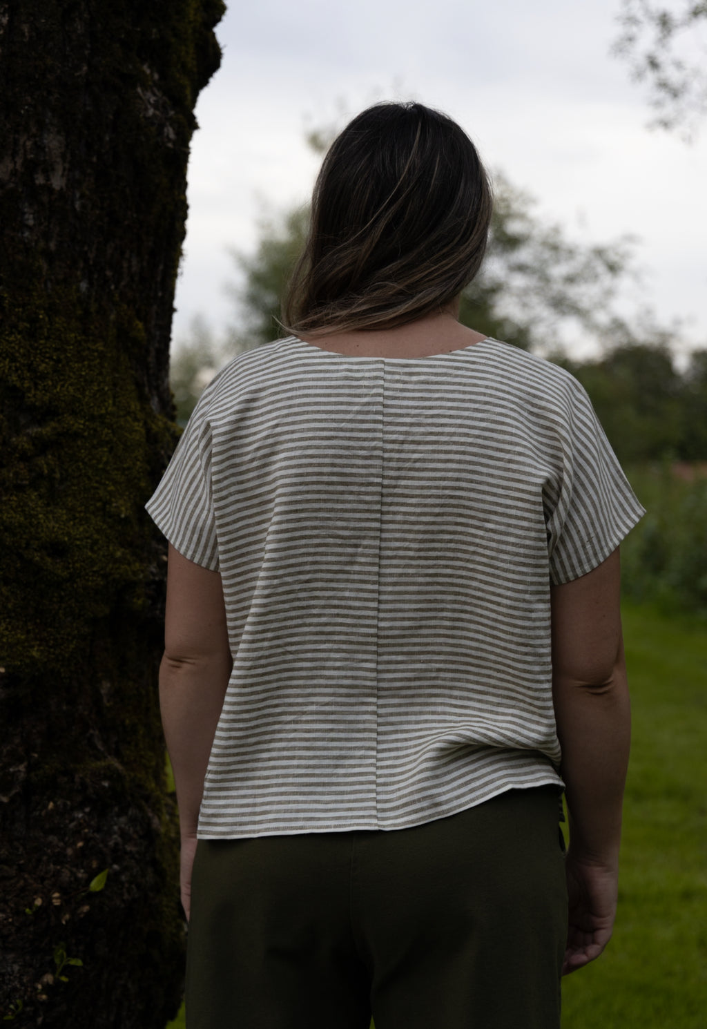 The Box Top - V Neck - Linen - Checks & Stripes