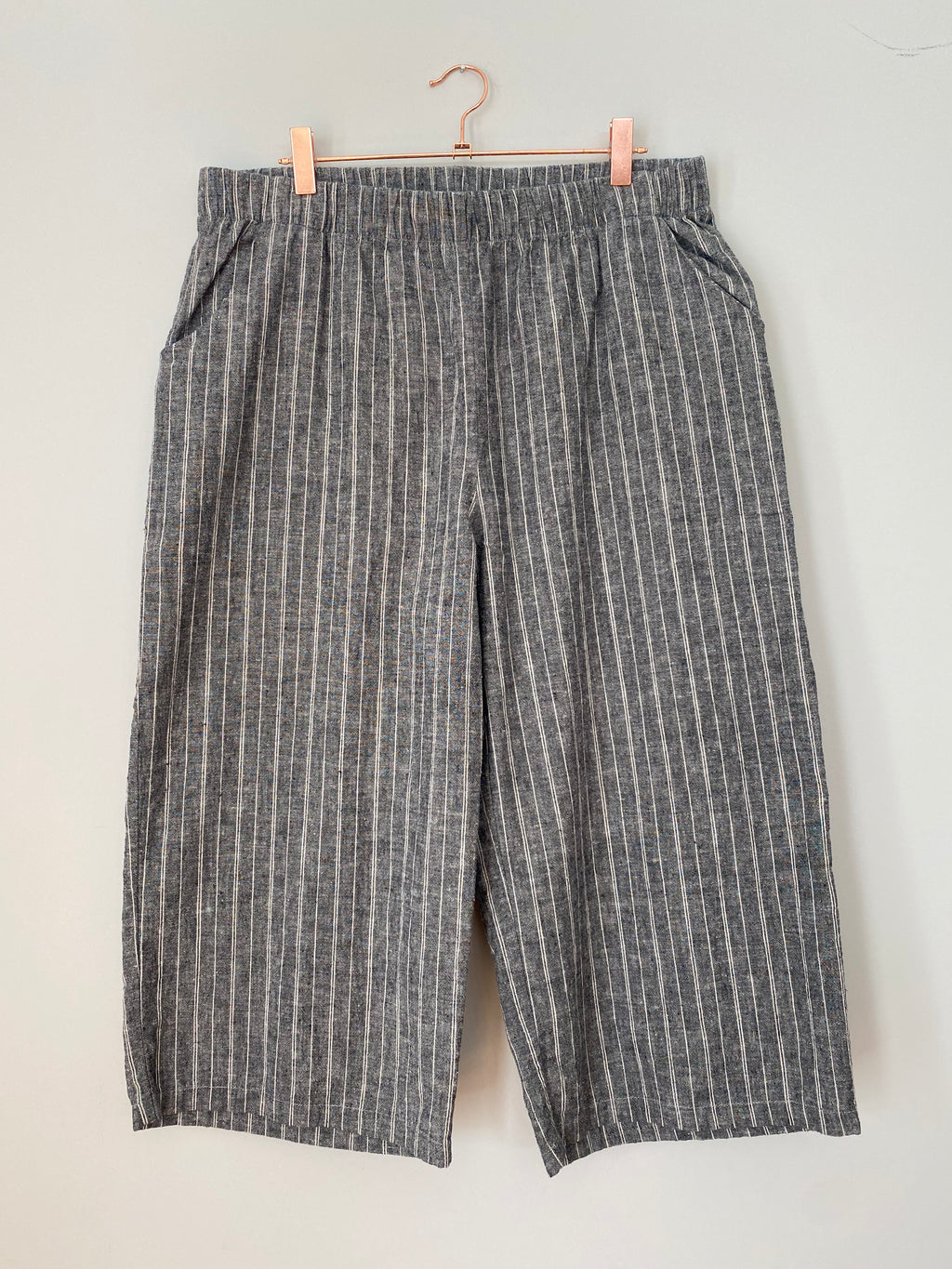Marketplace, Large, Pedal Pushers, Hemp Organic Cotton, Charcoal Stripe