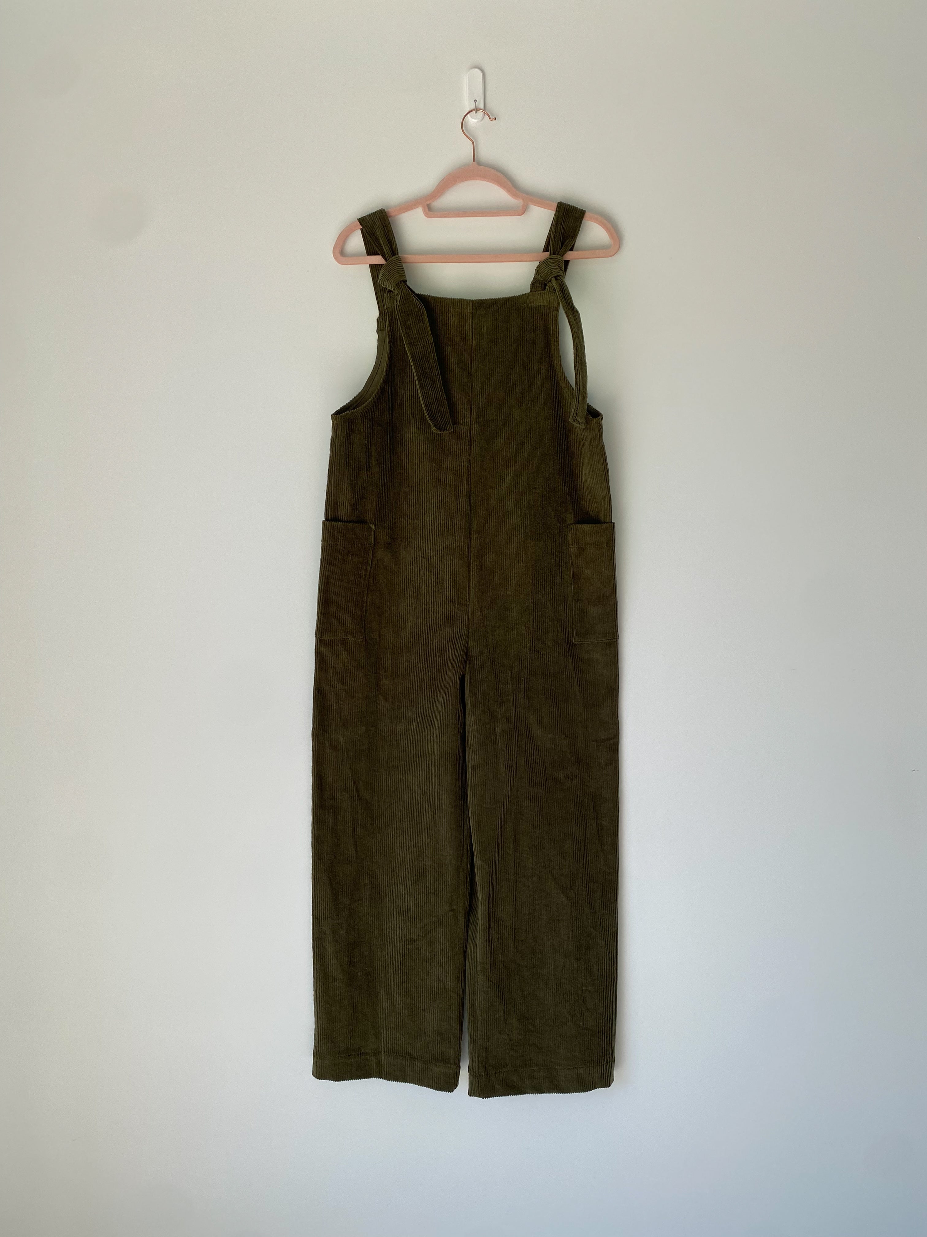 Marketplace - S - Dungaree Wanderer Wide Leg - Corduroy 8 Whale - Moss