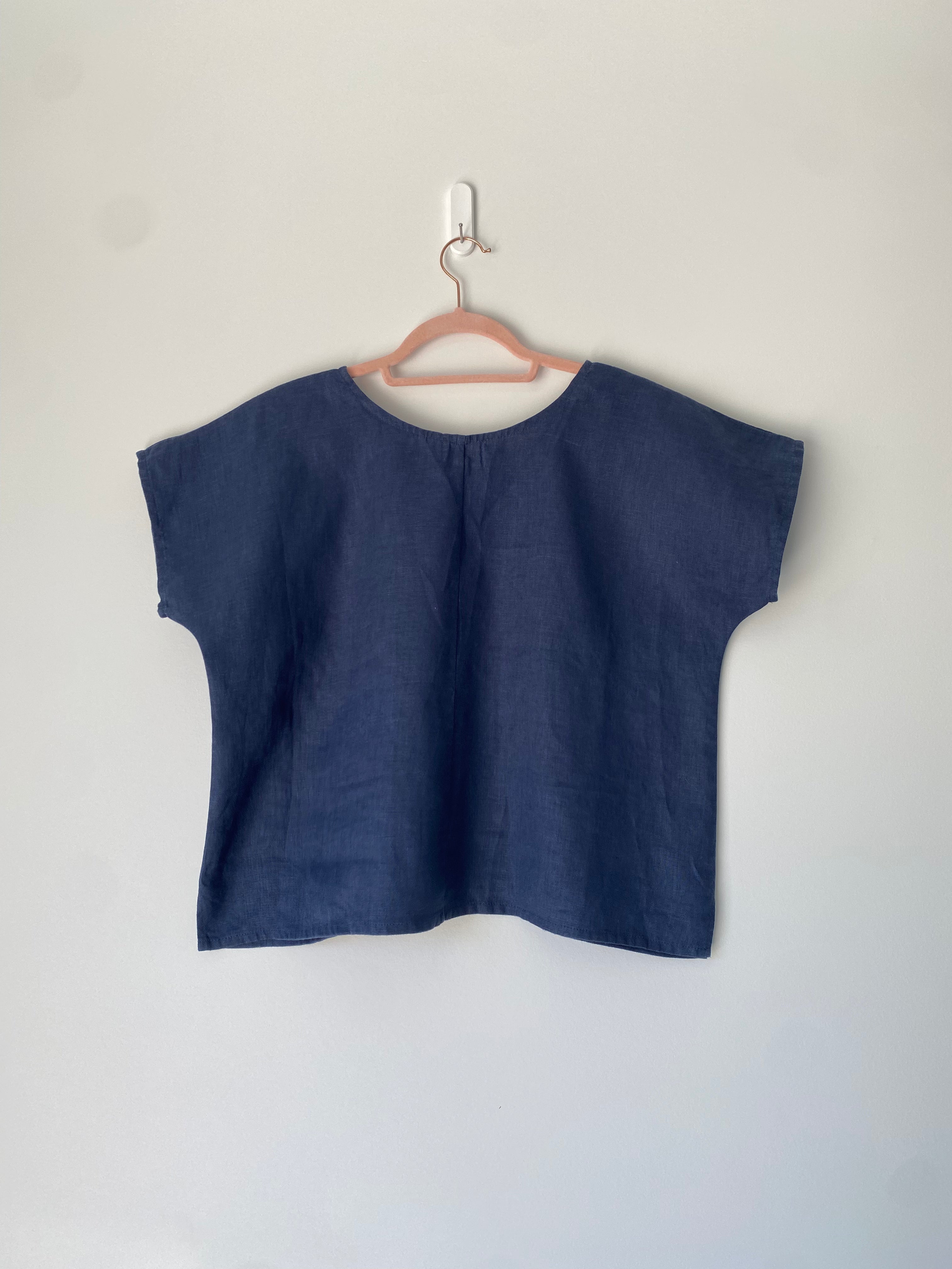 Marketplace - S - Box Top - Linen - Navy