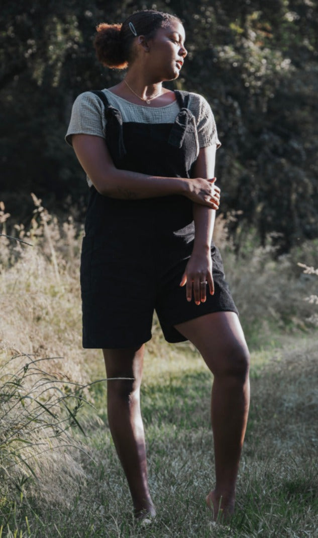 The Dungaree Shorts - Corduroy 8 Wale