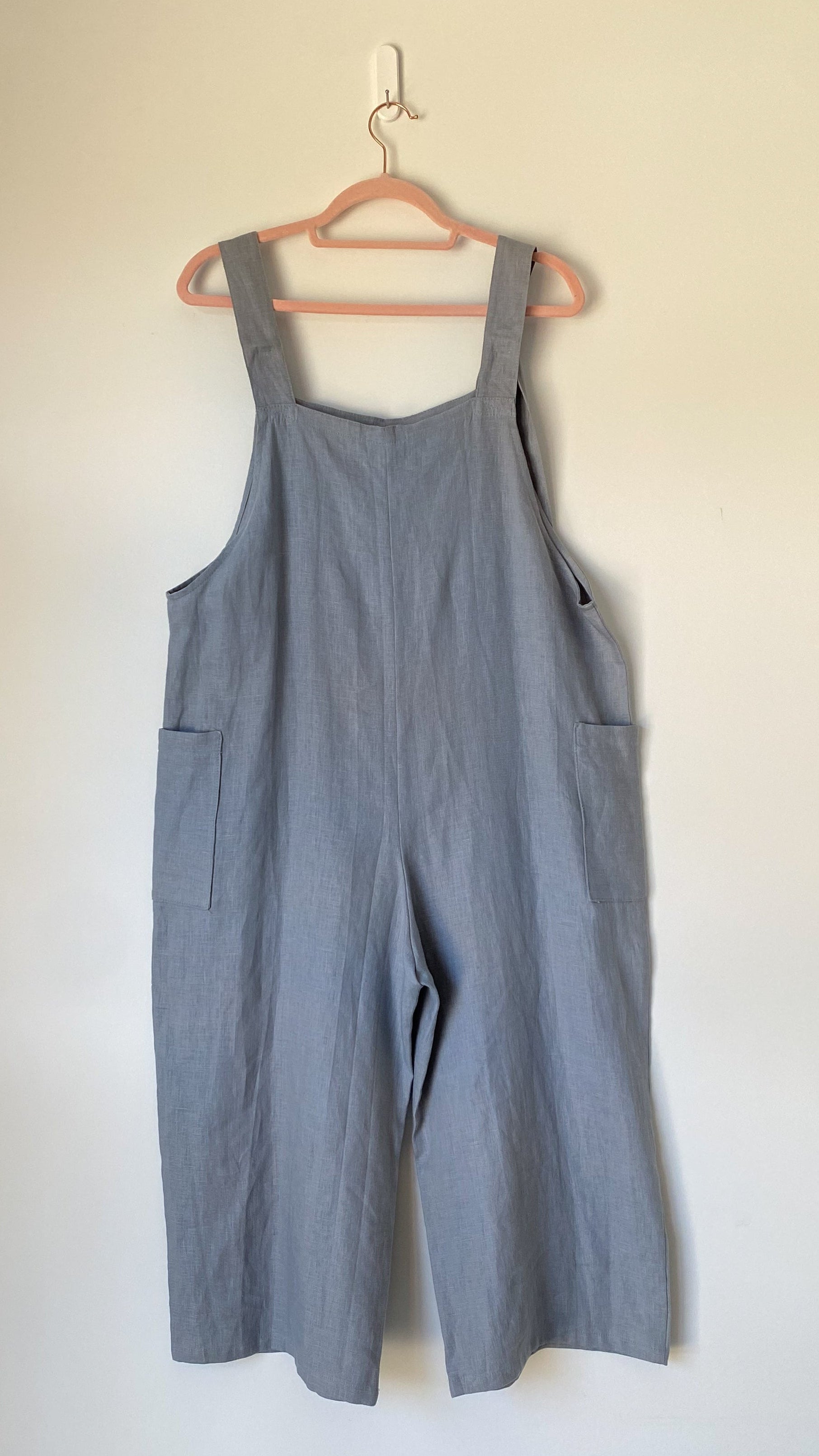 Marketplace - L - Dungaree Wide Leg Pedal Pushers - Linen - Arctic Blue