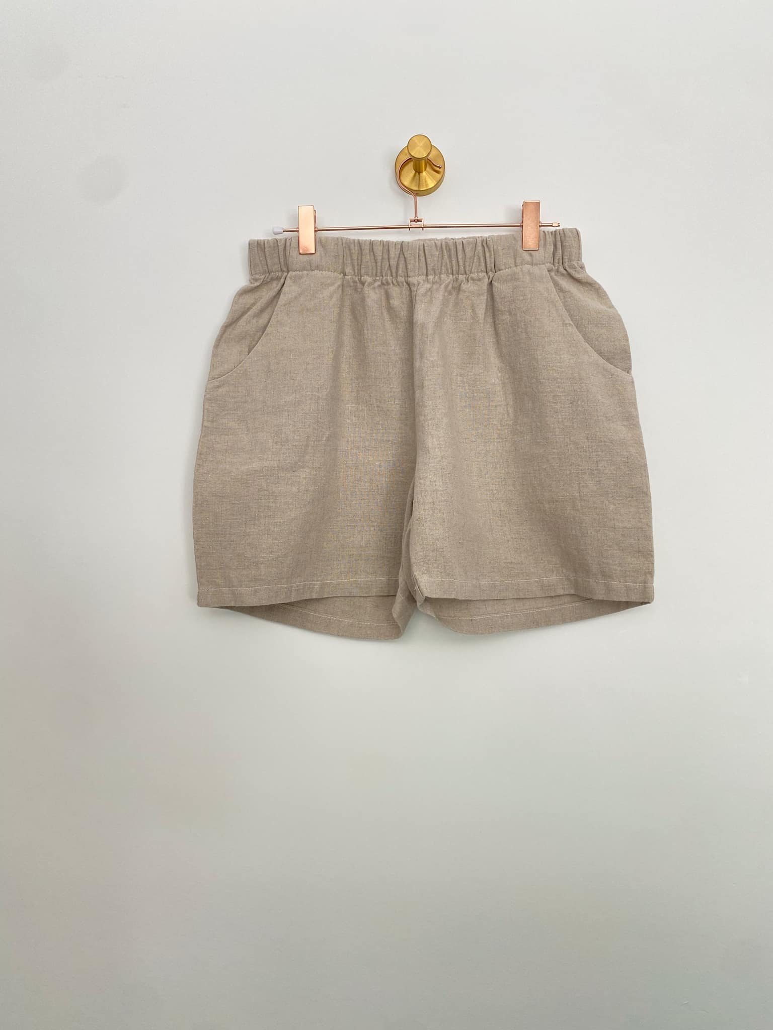 Marketplace - M - Natural Linen - Shorts