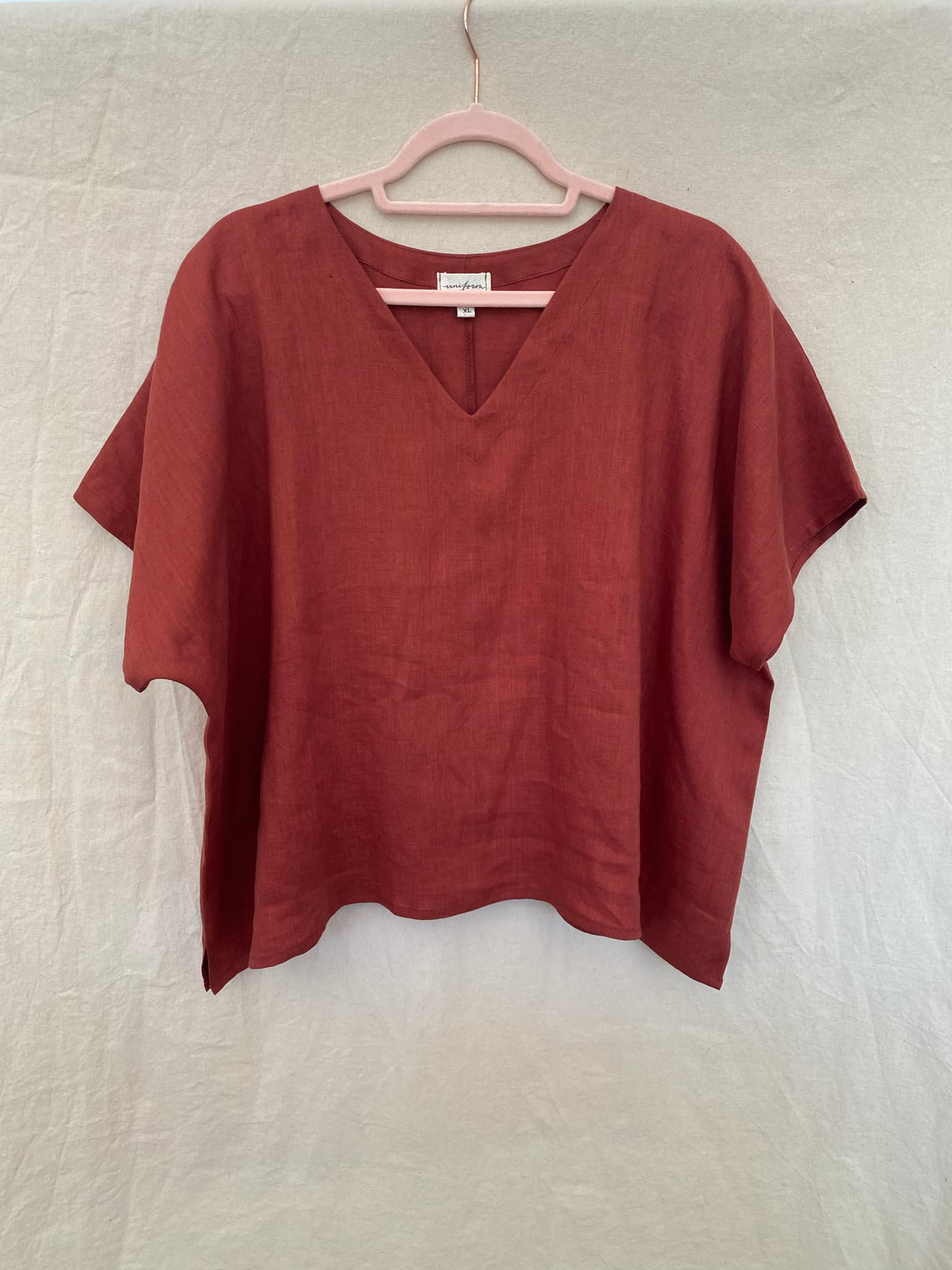 Marketplace - 2X - Rust Light Linen - V Neck Box Top