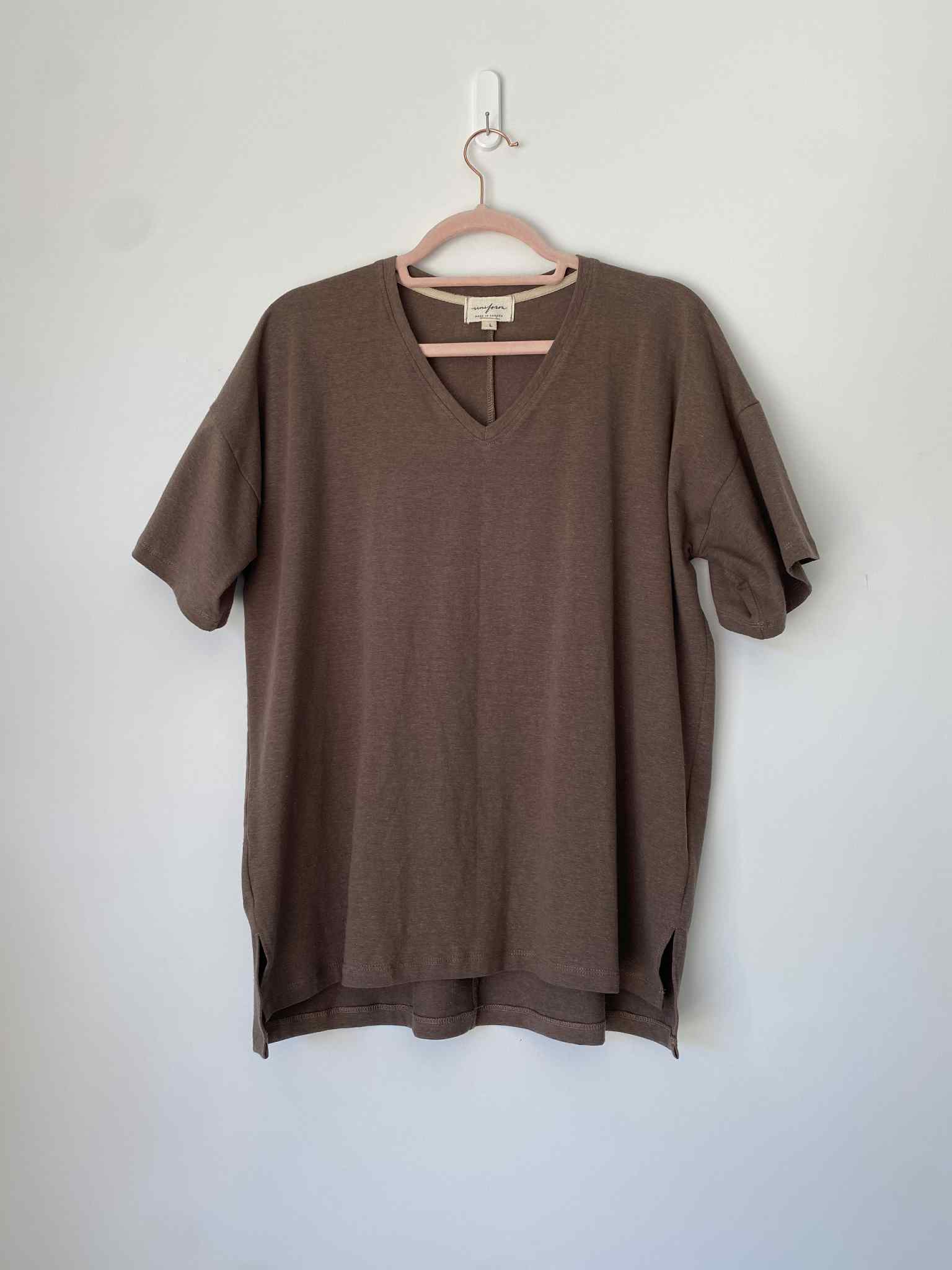 Markectplace- 2X- Mushroom - T-shirt - V Neck - Hemp Jersey Spandex- Classic Length