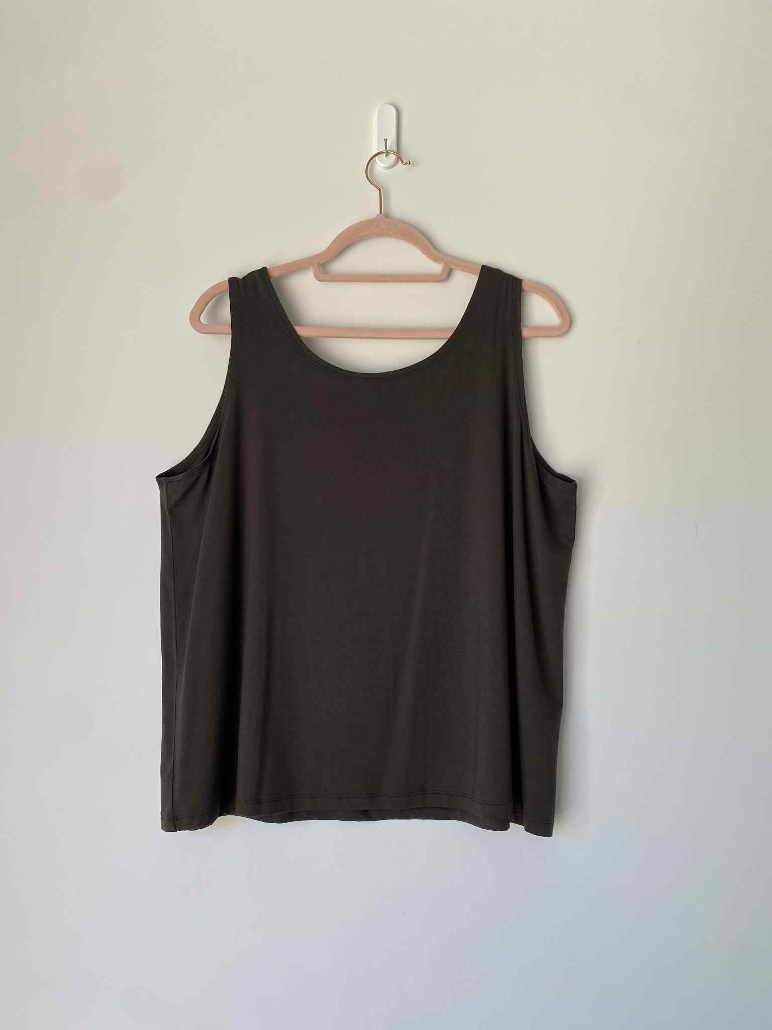 Marketplace - XL - Bark - Tank - Bamboo