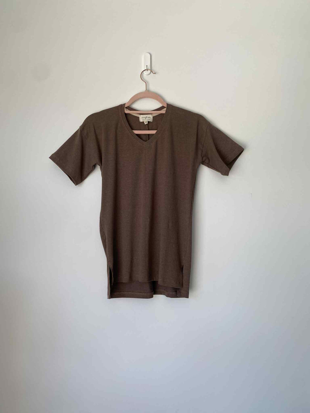 marketplace - XS- Mushroom - T-shirt - V Neck - Hemp Jersey  Spandex- Classic Length