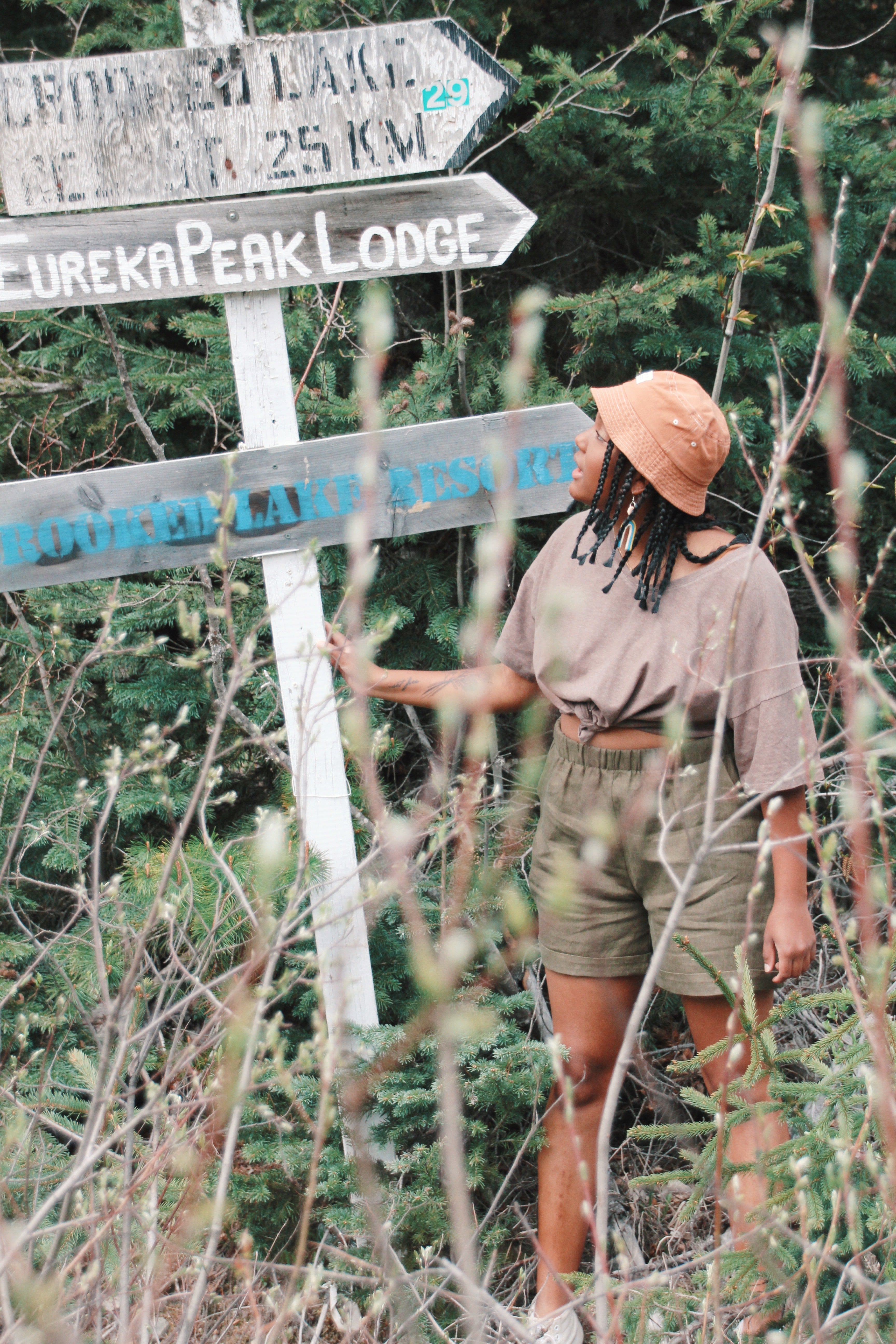 The Cuff Shorts - Linen