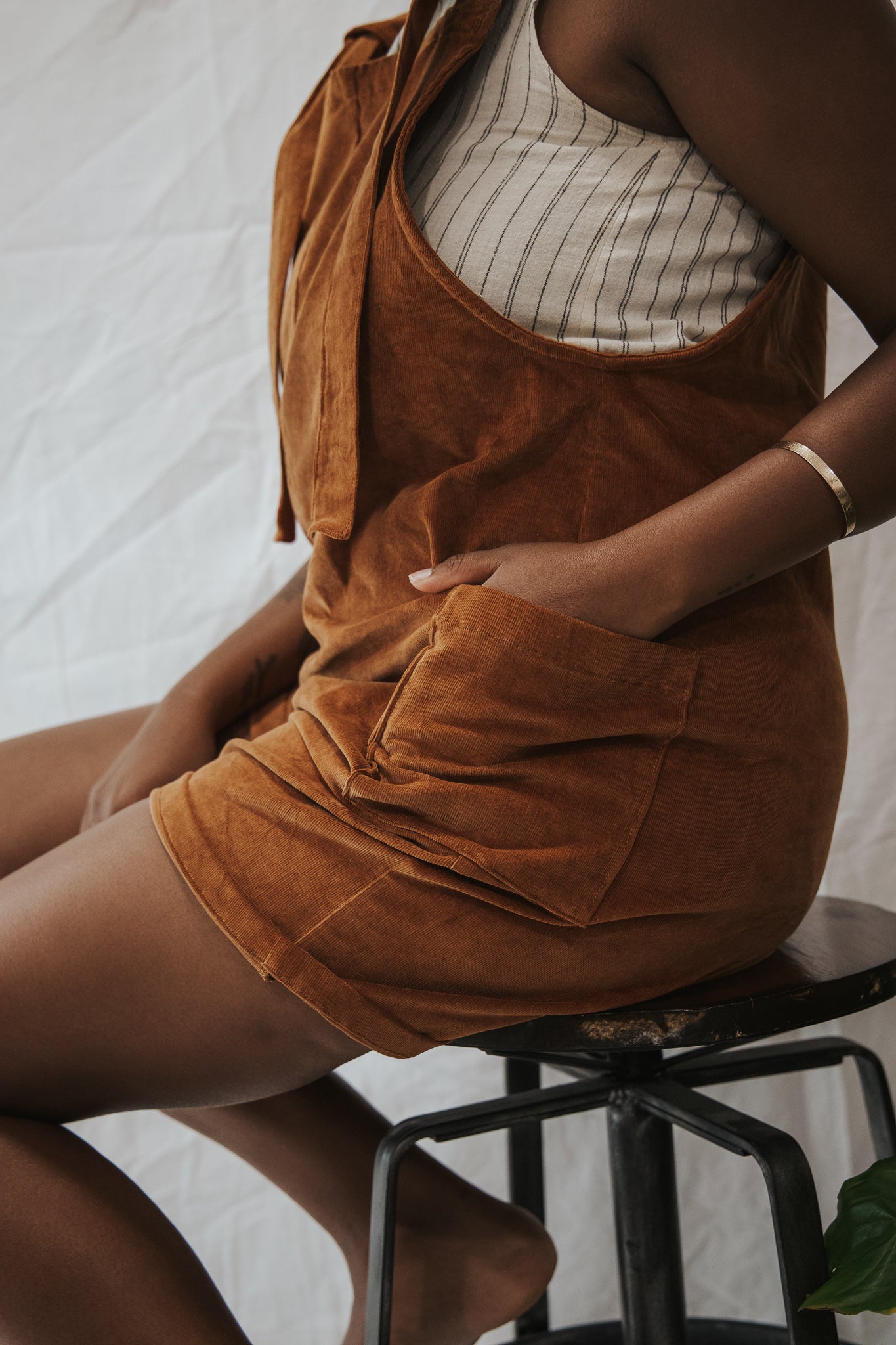 The Dungaree Shorts - Corduroy 21 Wale