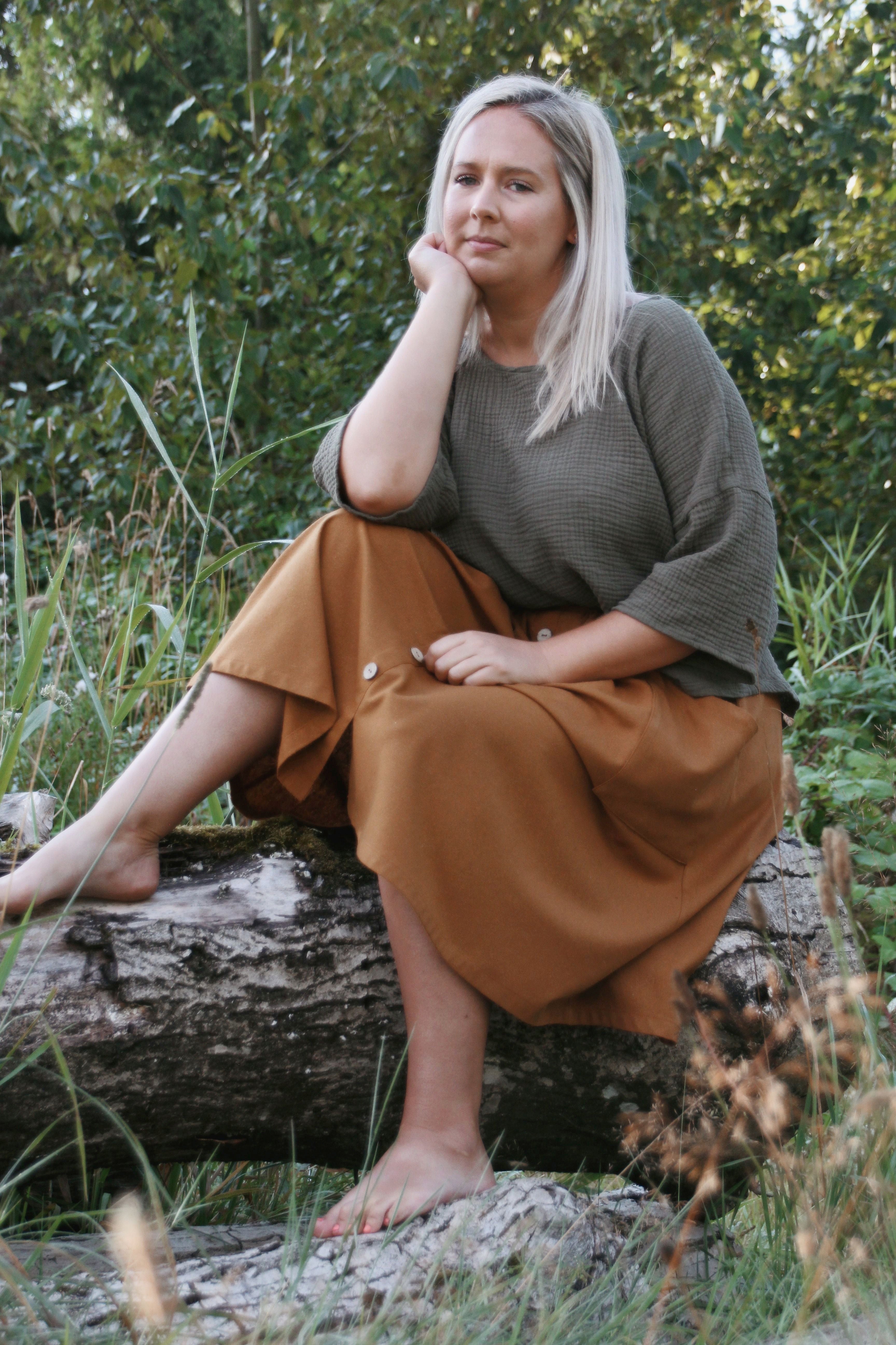 The Skirt - Raw Silk