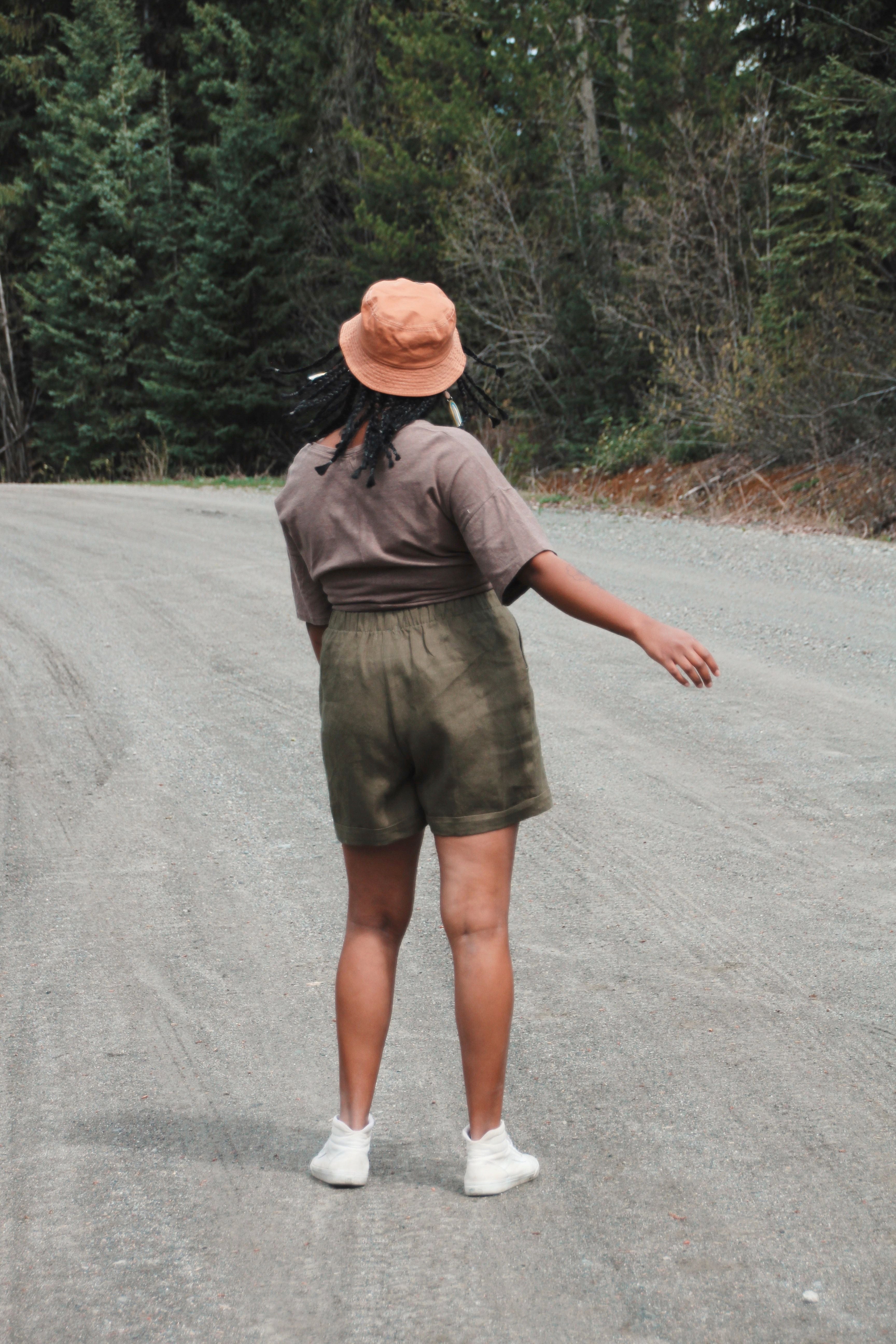 The Cuff Shorts - Linen