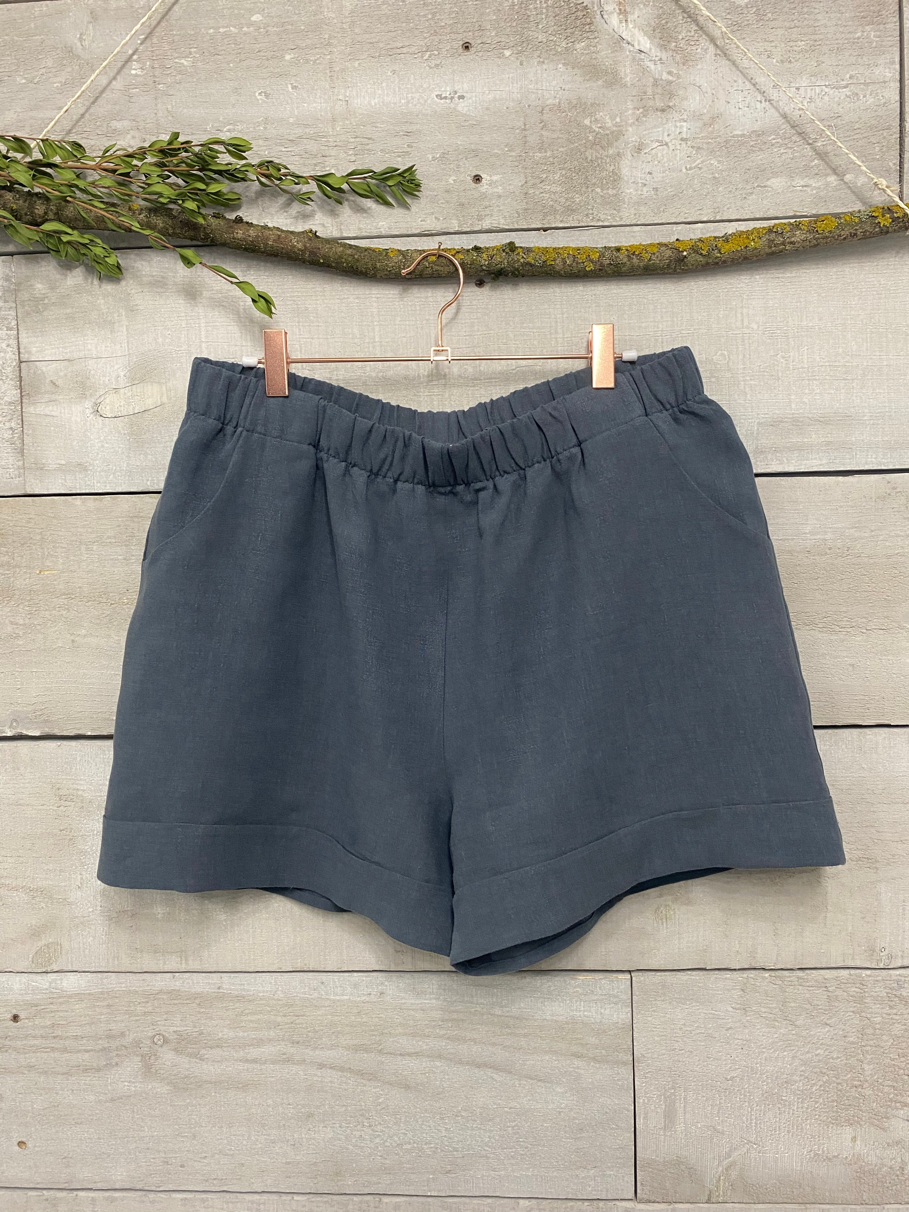 The Cuff Shorts - Antique Linen